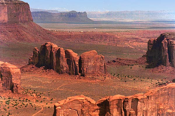 Monument Valley [41k]